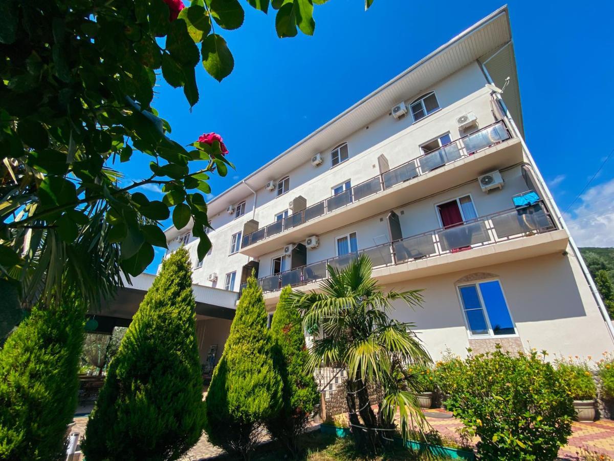Park-hotel Abkhazia Gantiadi Dış mekan fotoğraf