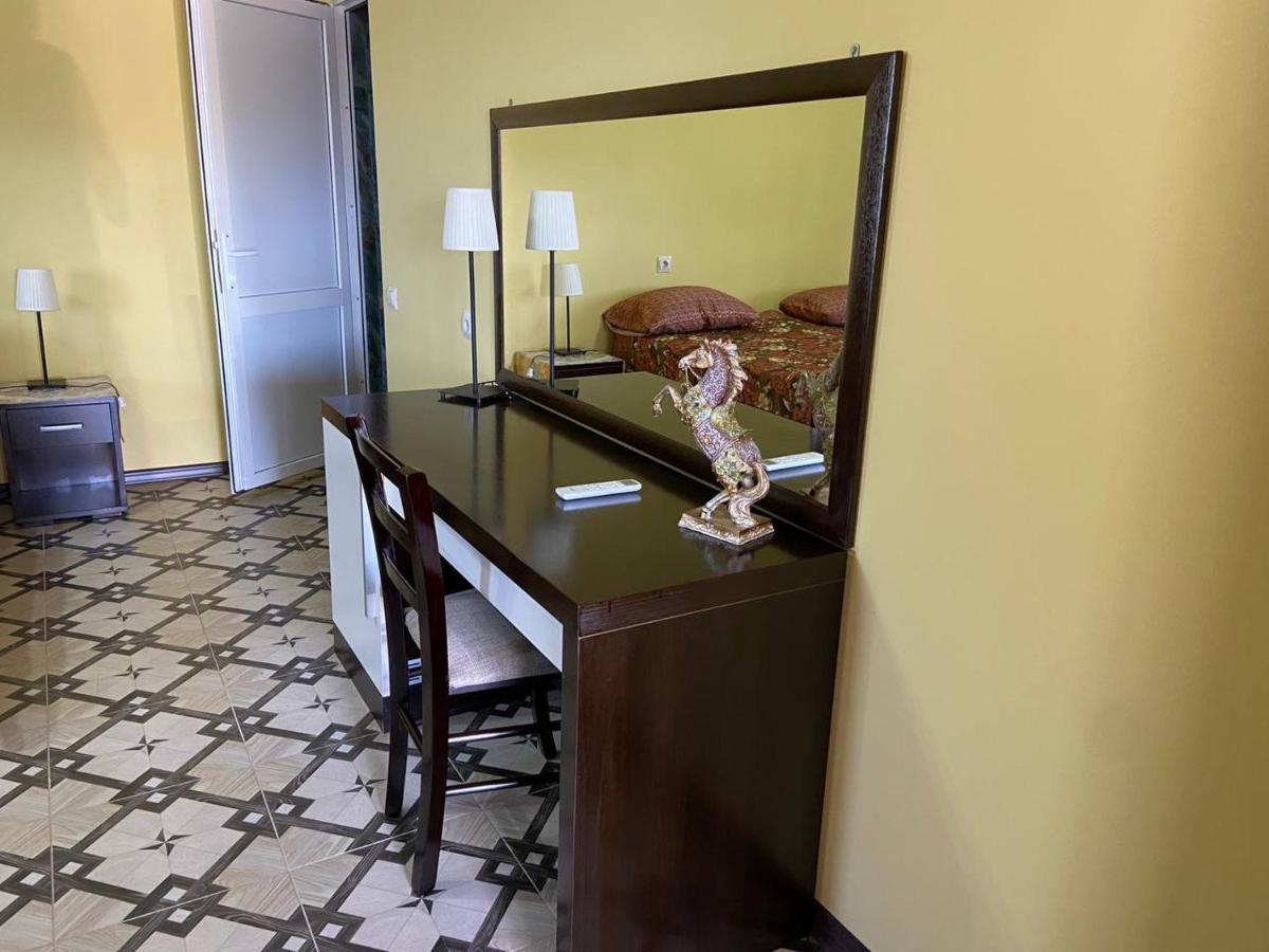 Park-hotel Abkhazia Gantiadi Dış mekan fotoğraf
