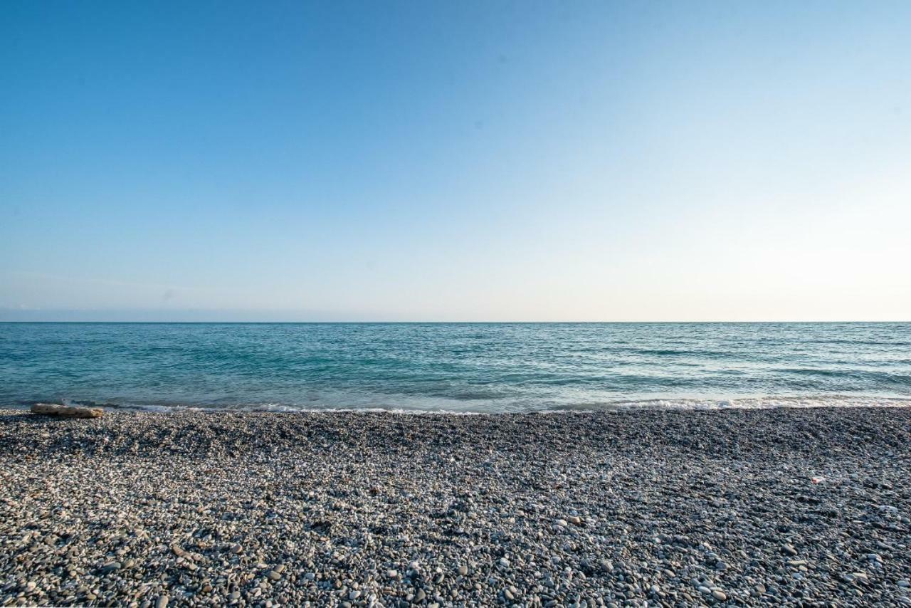 Park-hotel Abkhazia Gantiadi Dış mekan fotoğraf